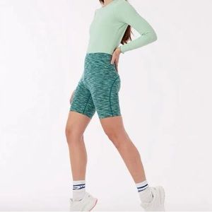 NWT Outdoor Voices Freeform 7” Short - Patina Mix XXS and XXL